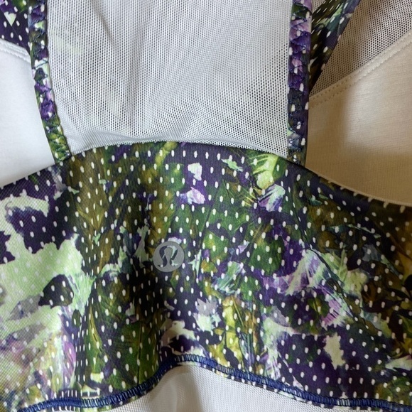 Lululemon Running In The City Tank Top - Size 6 - Picture 5 of 8